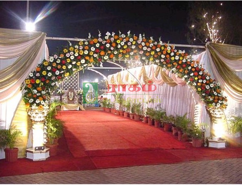 Entrance-Decoration